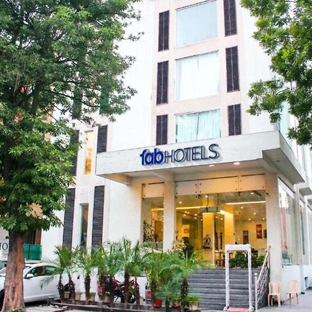 Fabhotel Prime Sage Нью-Делі Екстер'єр фото