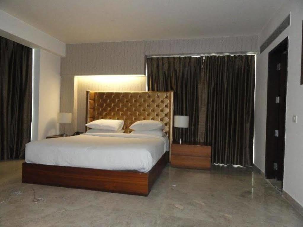 Fabhotel Prime Sage Нью-Делі Екстер'єр фото